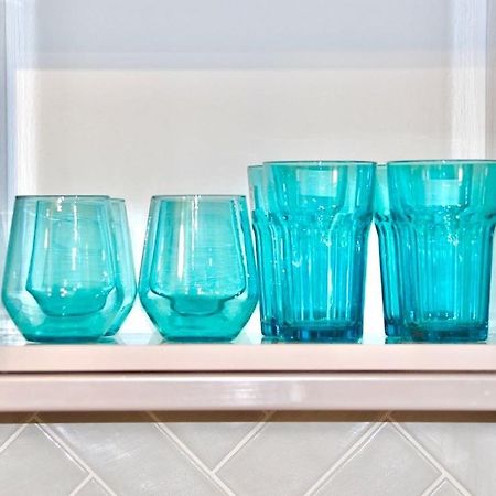 Fidelity Stays Beach Themed Apartment Hove Extérieur photo