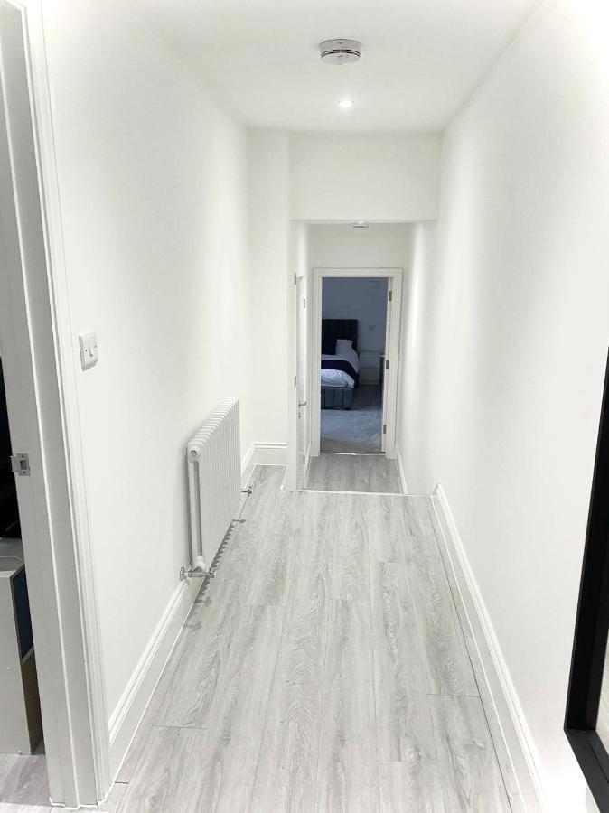 Fidelity Stays Beach Themed Apartment Hove Extérieur photo